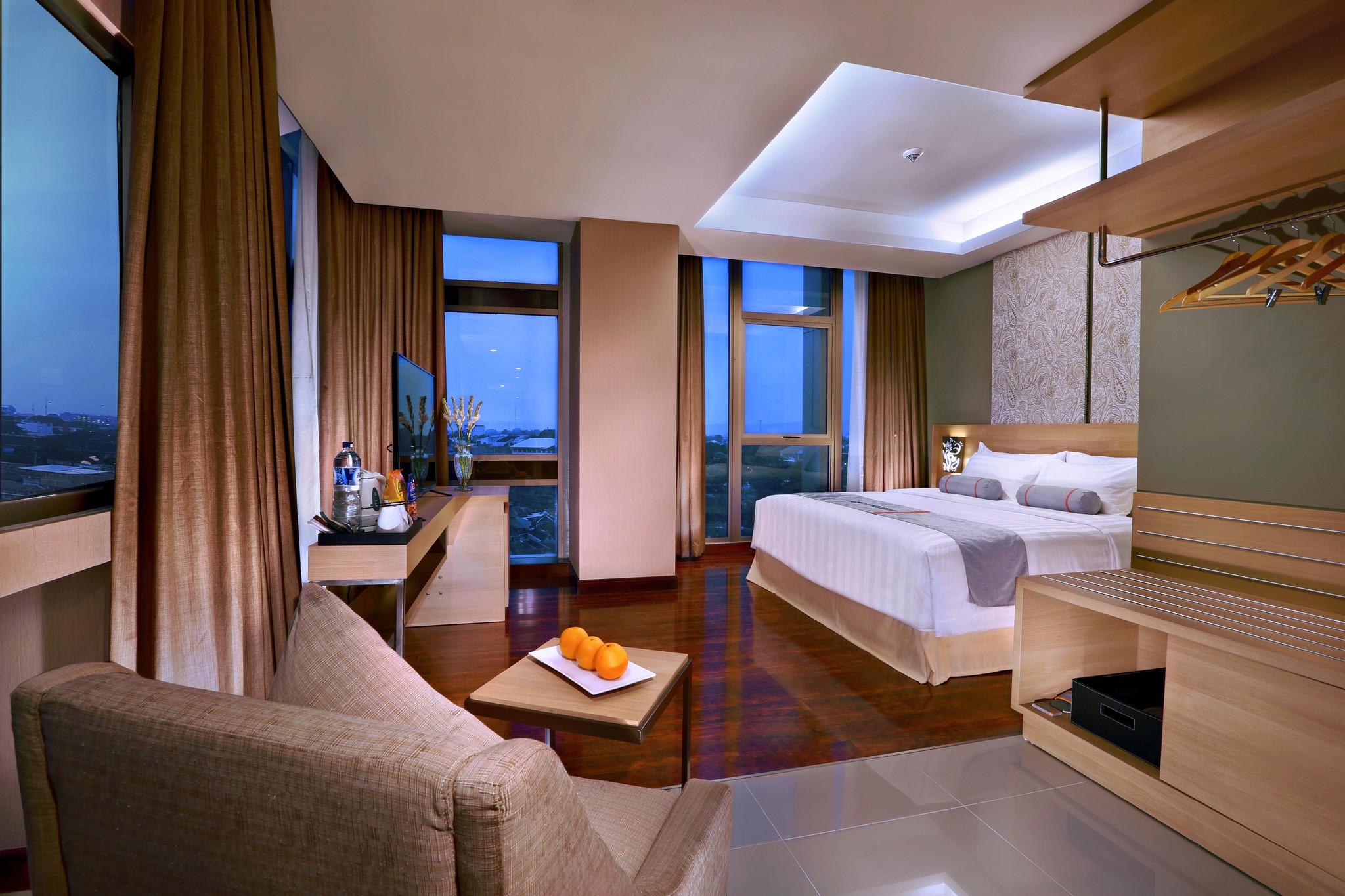 Harper Malioboro Yogyakarta By Aston Hotel Exterior photo