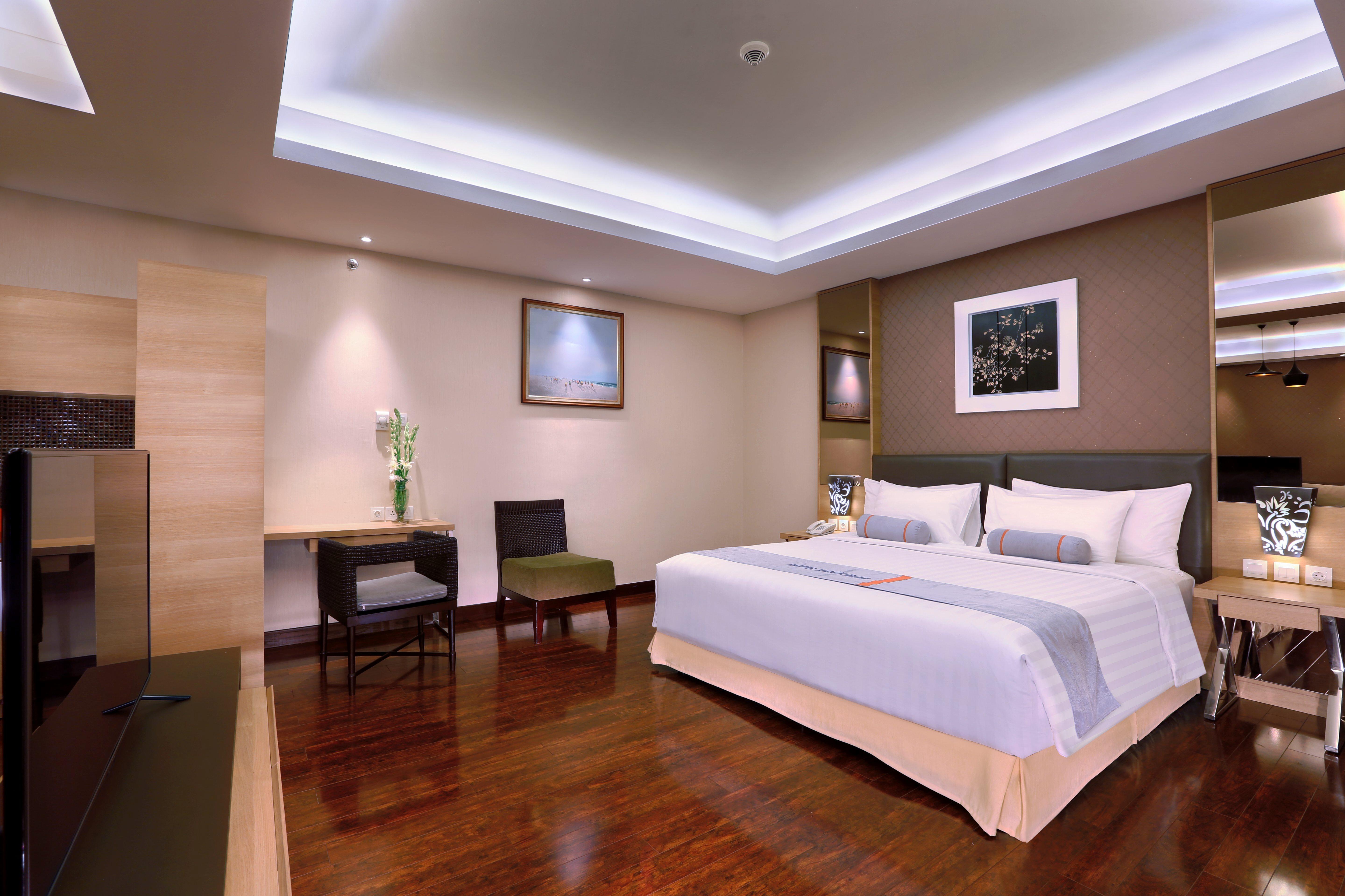 Harper Malioboro Yogyakarta By Aston Hotel Exterior photo