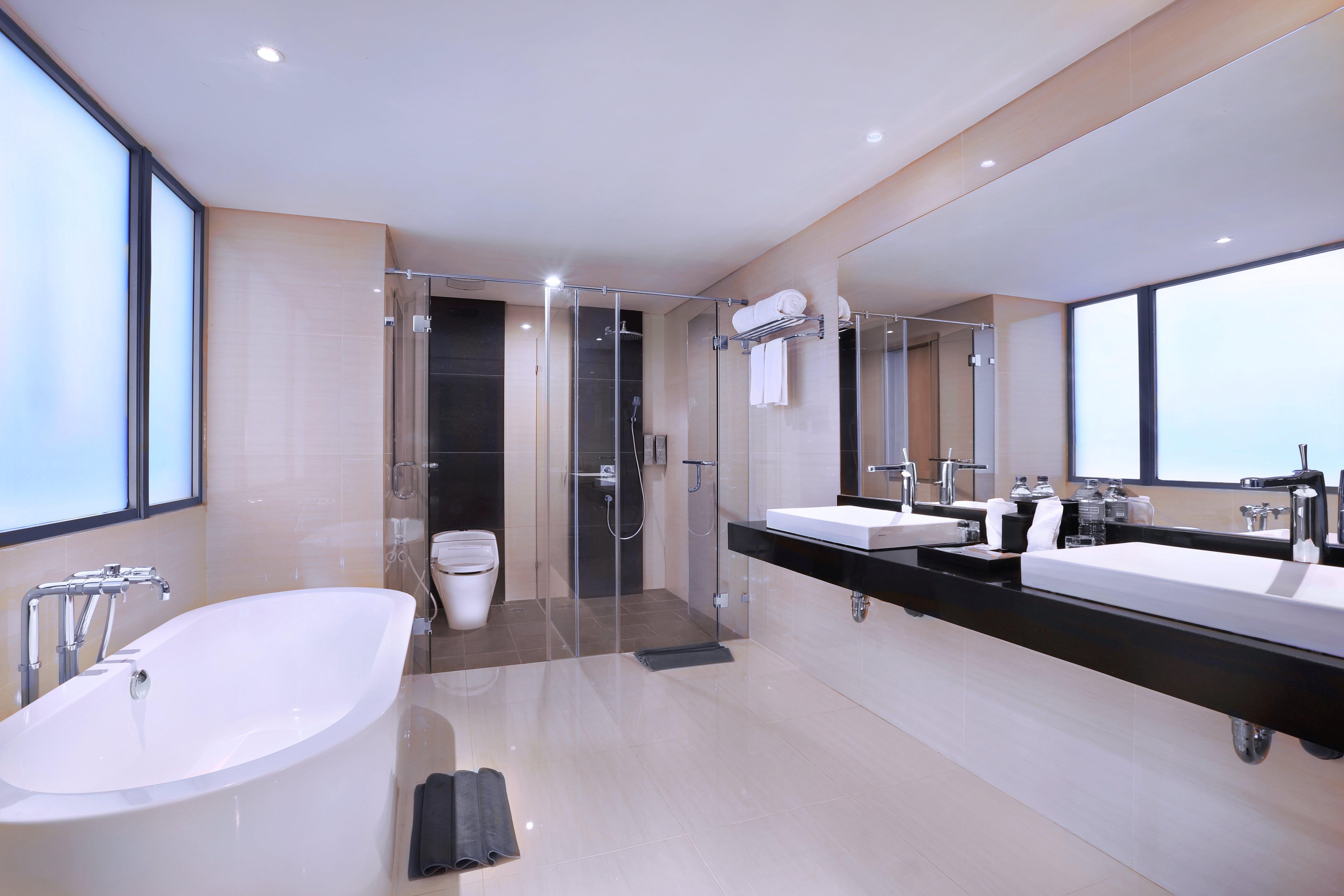 Harper Malioboro Yogyakarta By Aston Hotel Exterior photo