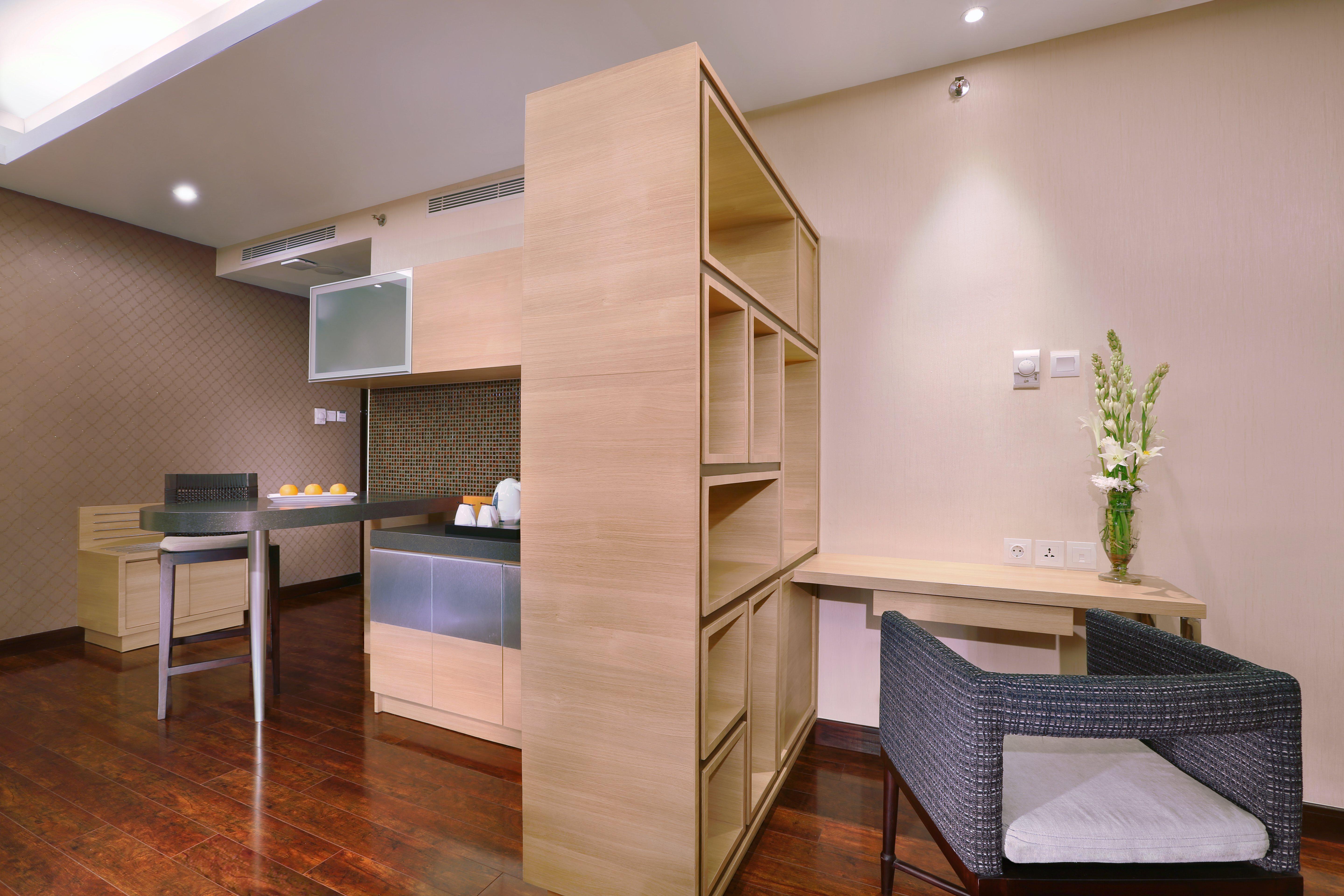 Harper Malioboro Yogyakarta By Aston Hotel Exterior photo